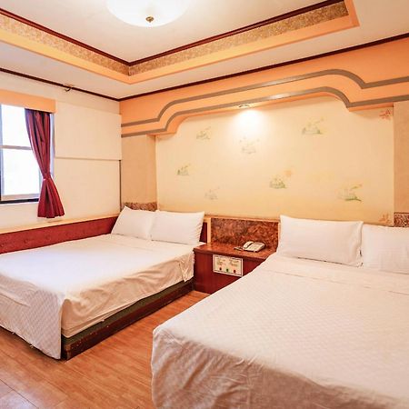 Shinge Hotel Città di Hualien Esterno foto