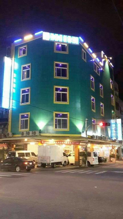 Shinge Hotel Città di Hualien Esterno foto