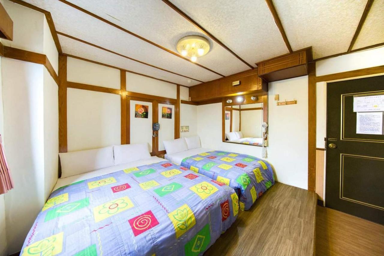 Shinge Hotel Città di Hualien Esterno foto